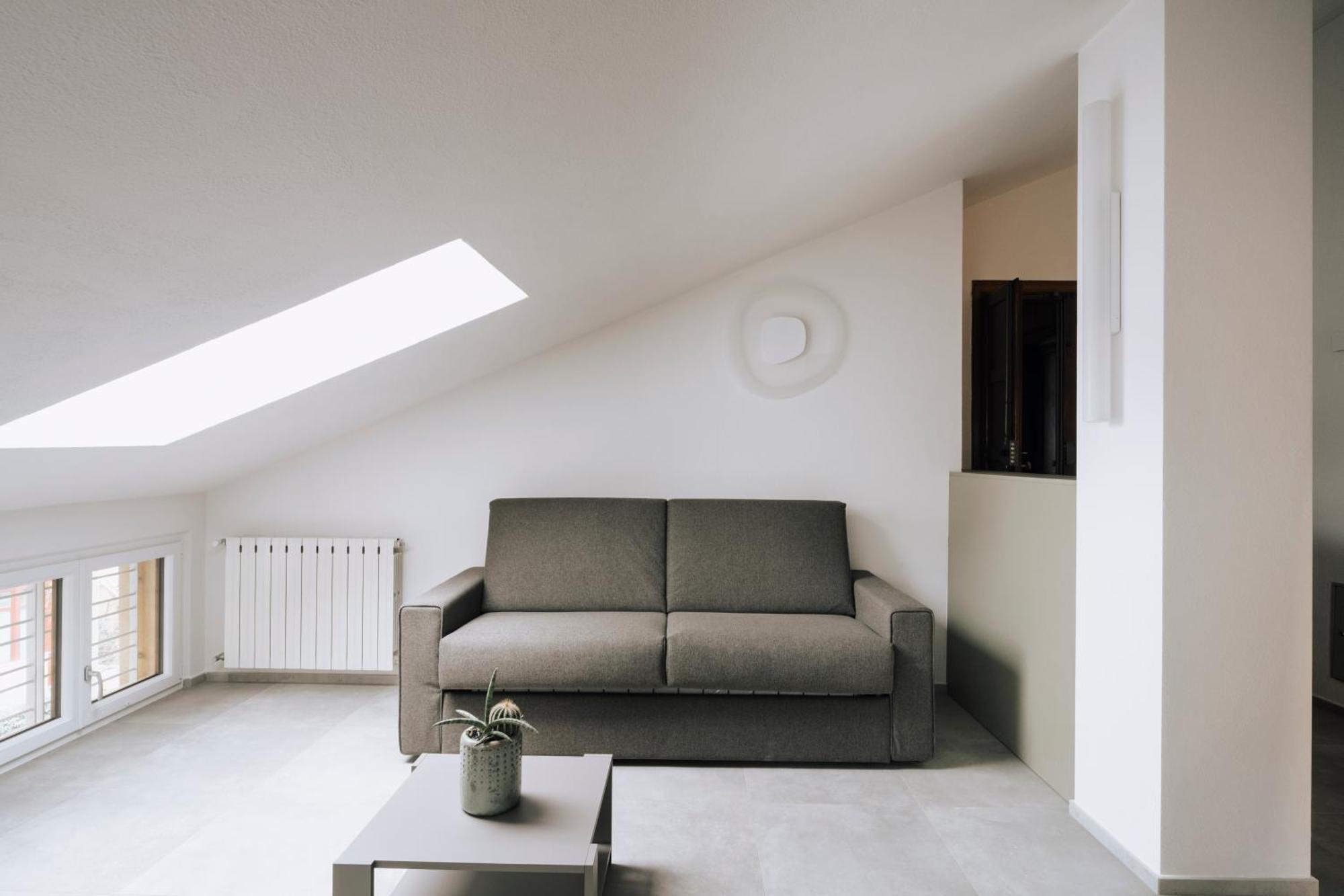 - Monte Solarolo Apartment